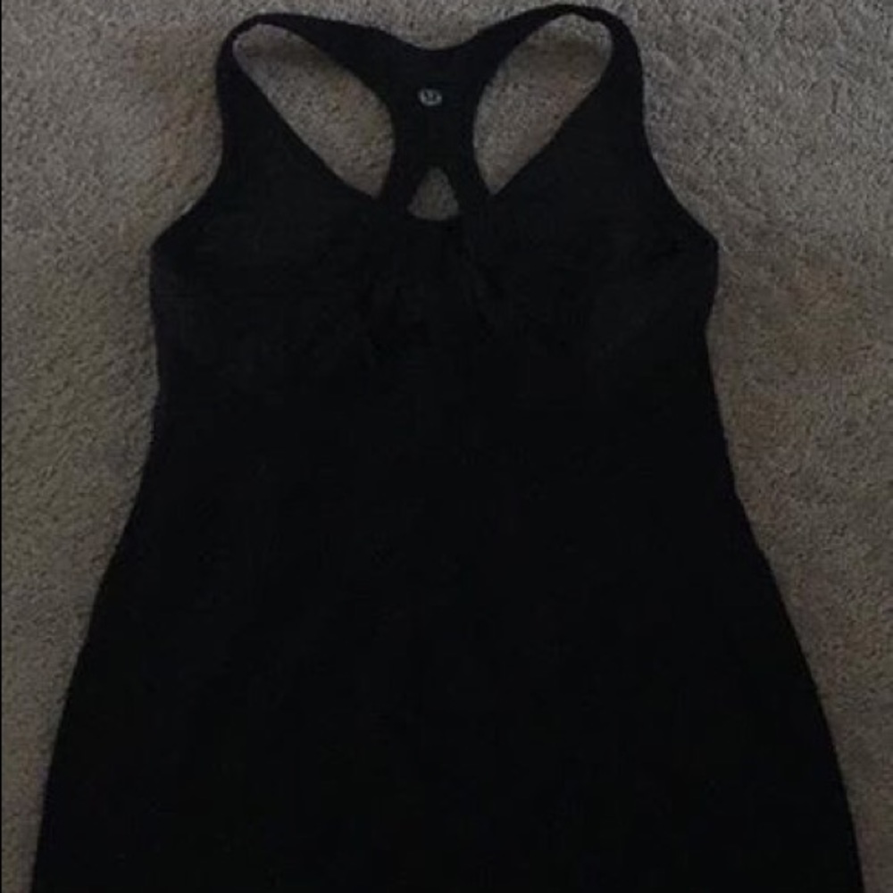 Lululemon tank